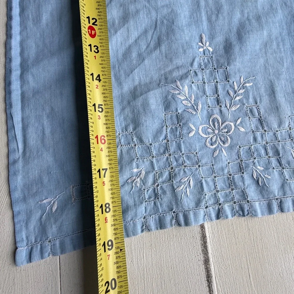 Vintage Embroidered Linen Lot 6 Cutwork Floral Table Linens Hankies